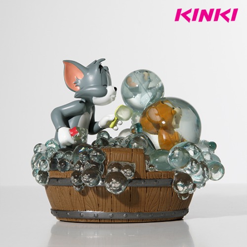 TOM AND JERRY - BATH TIME STATUE